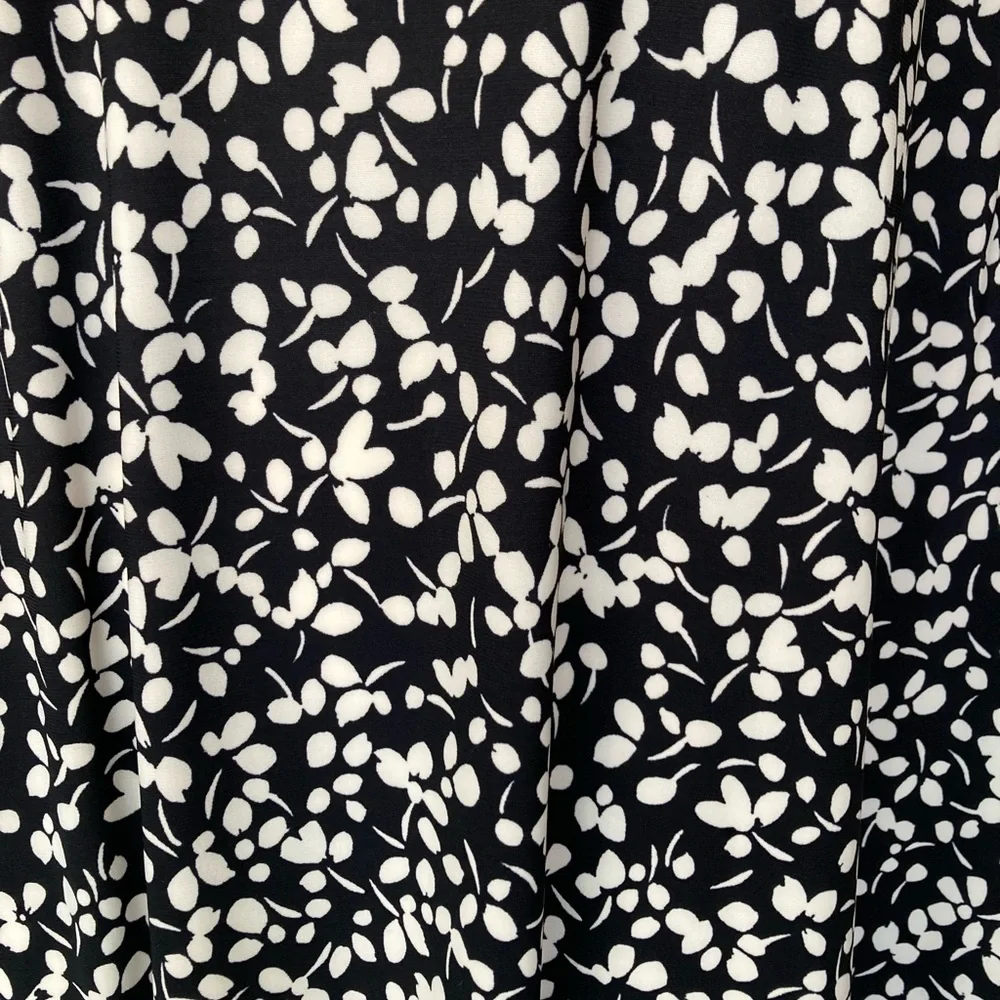 Tommy Hilfiger Women's Floral Print Shift Dress with Hem Ruffle size 20W NWT